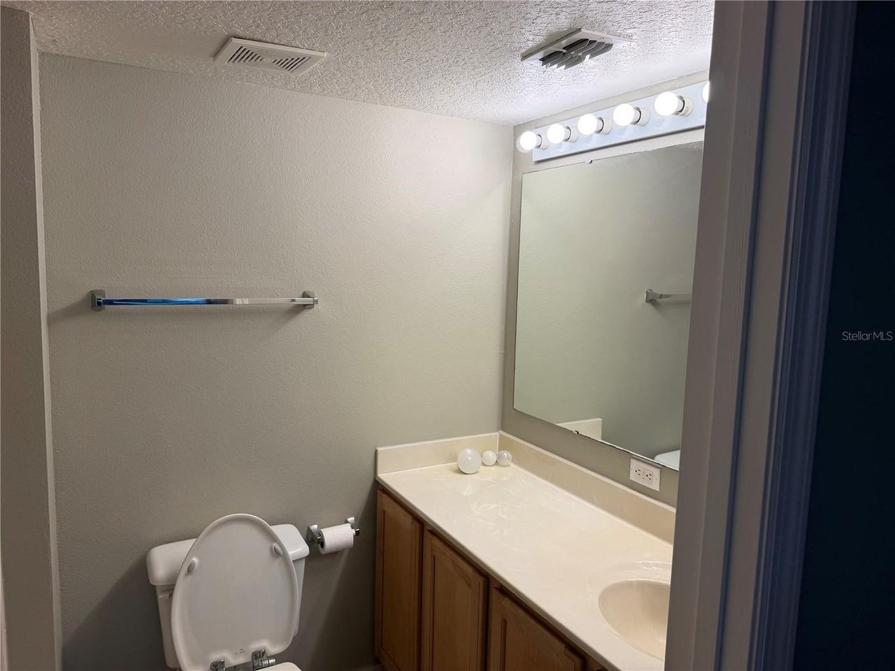 3440 Glossy Leaf Ln - Photo 7 of 15