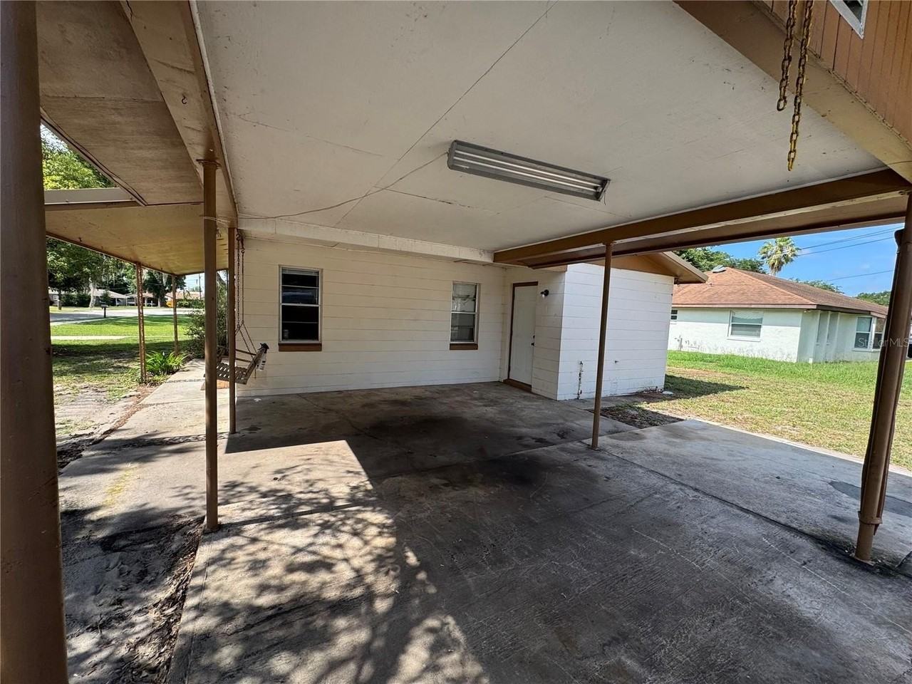 307 N Lake Reedy Blvd - Photo 3 of 15