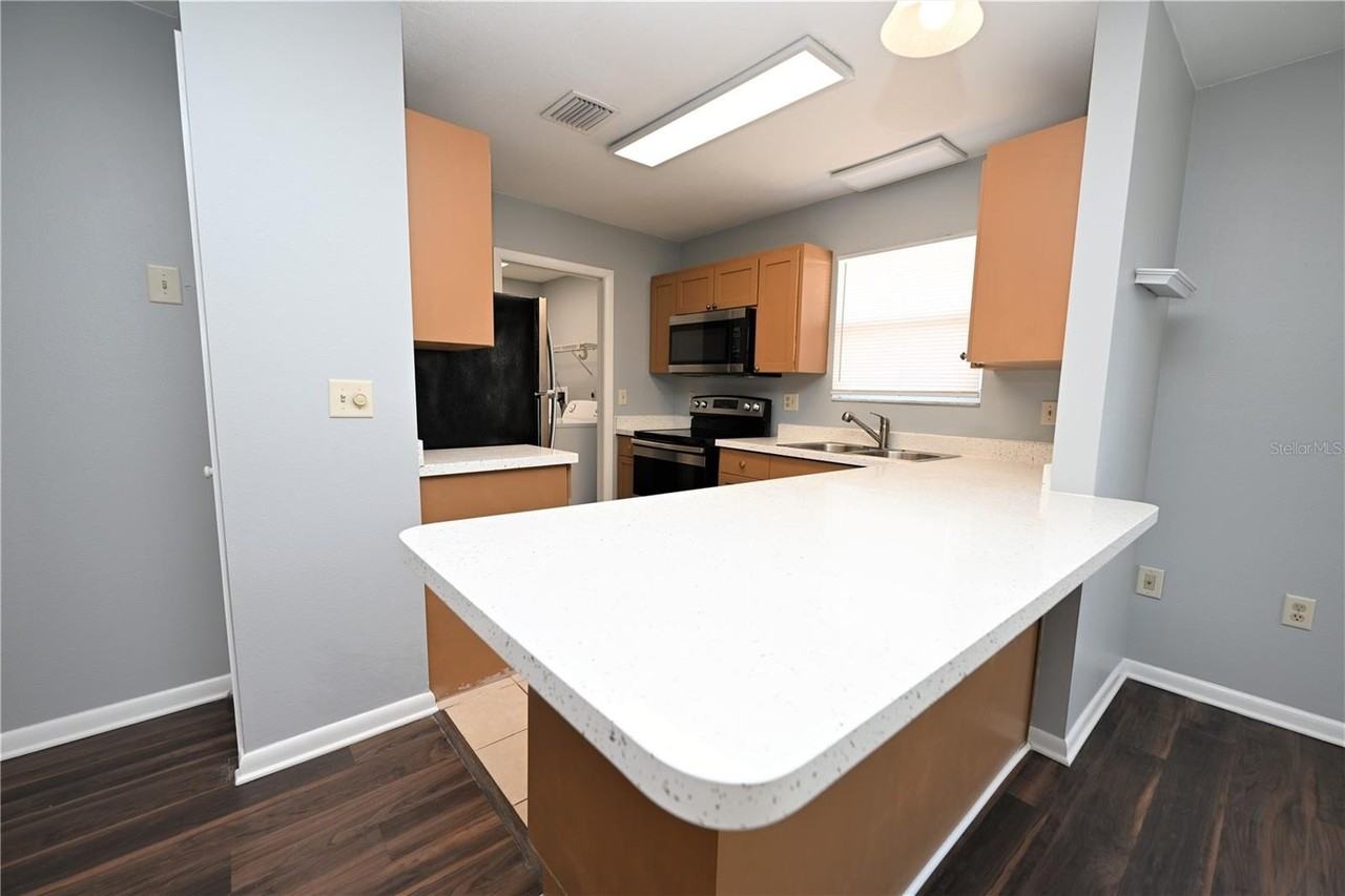 1107 King Ave - Photo 3 of 27