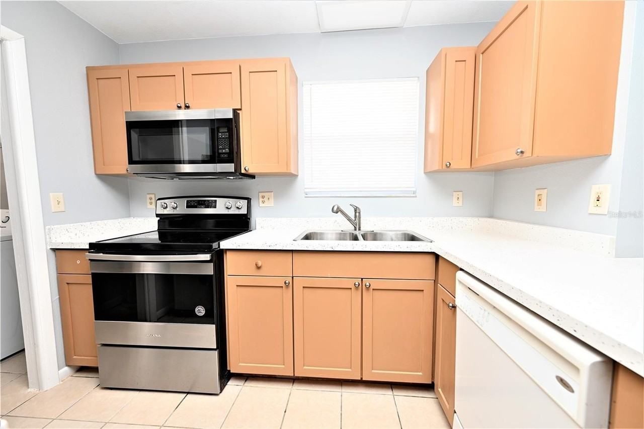 1107 King Ave - Photo 4 of 27