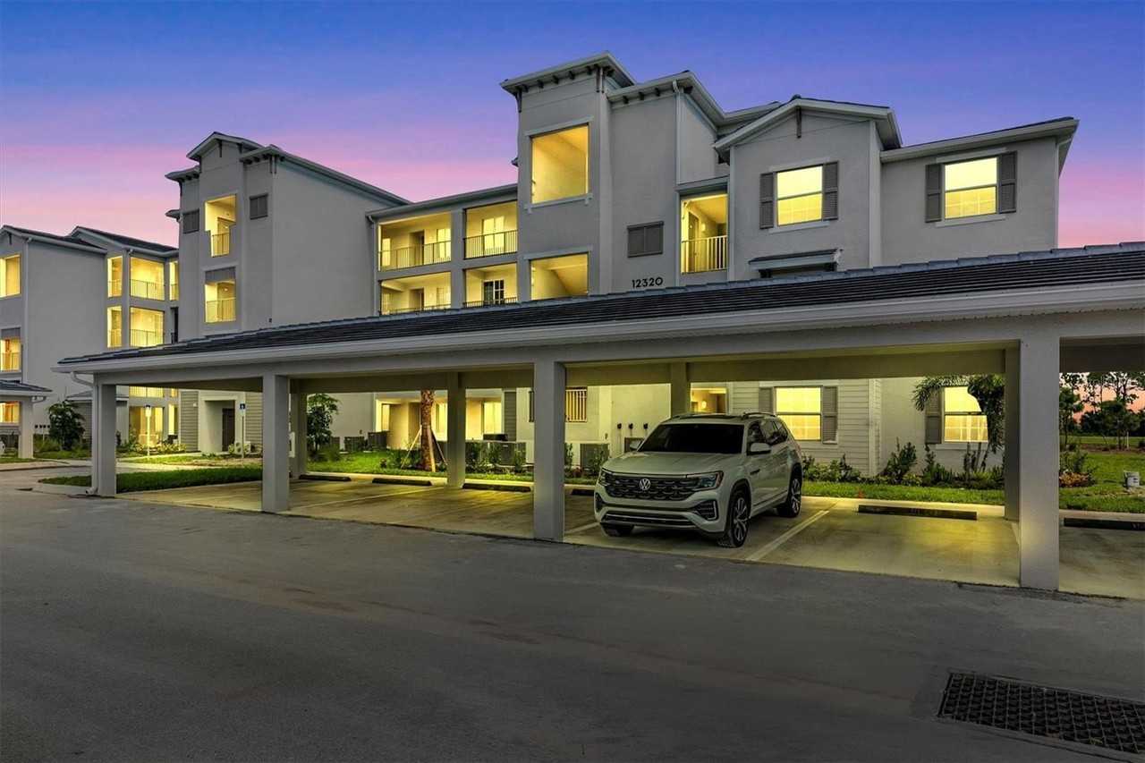 12320 Wellen Golf St #204