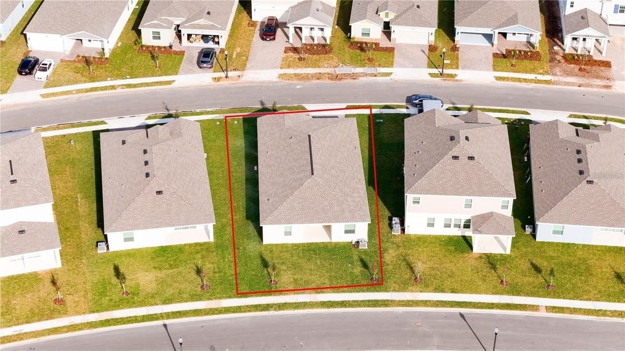 4032 Redbridge Loop - Photo 2 of 15