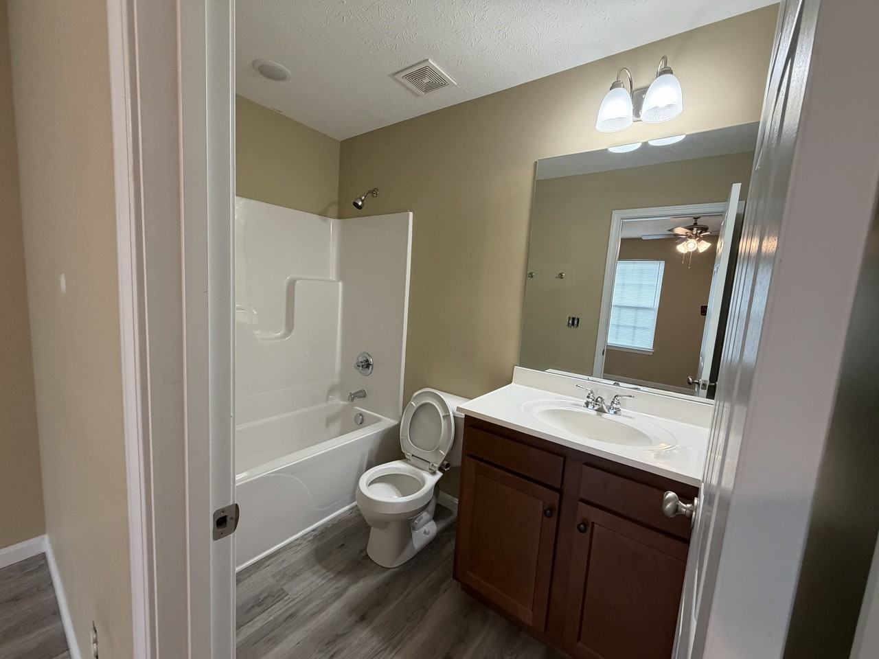 282 Pineview Dr #1 - Photo 5 of 14
