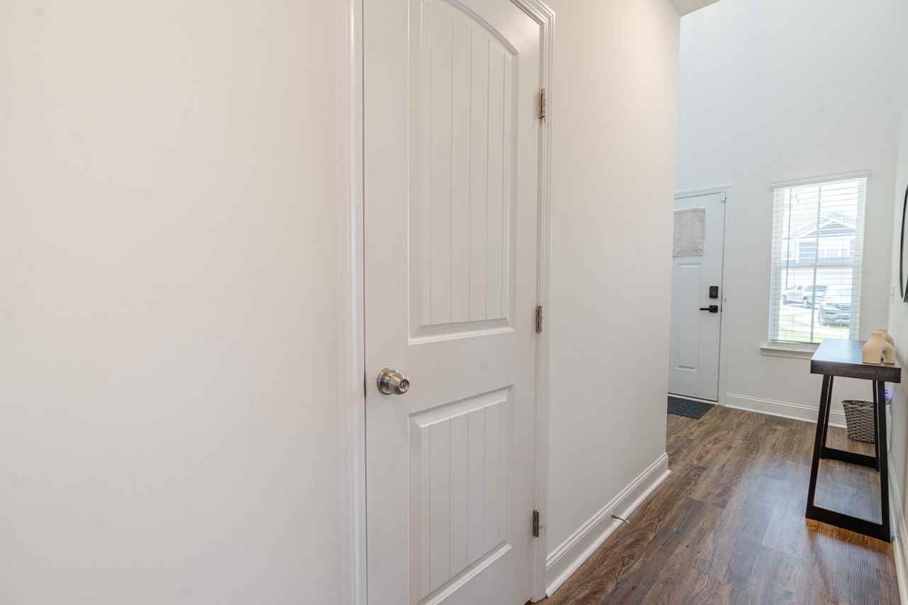 152 Centennial Ct #1 - Photo 7 of 33