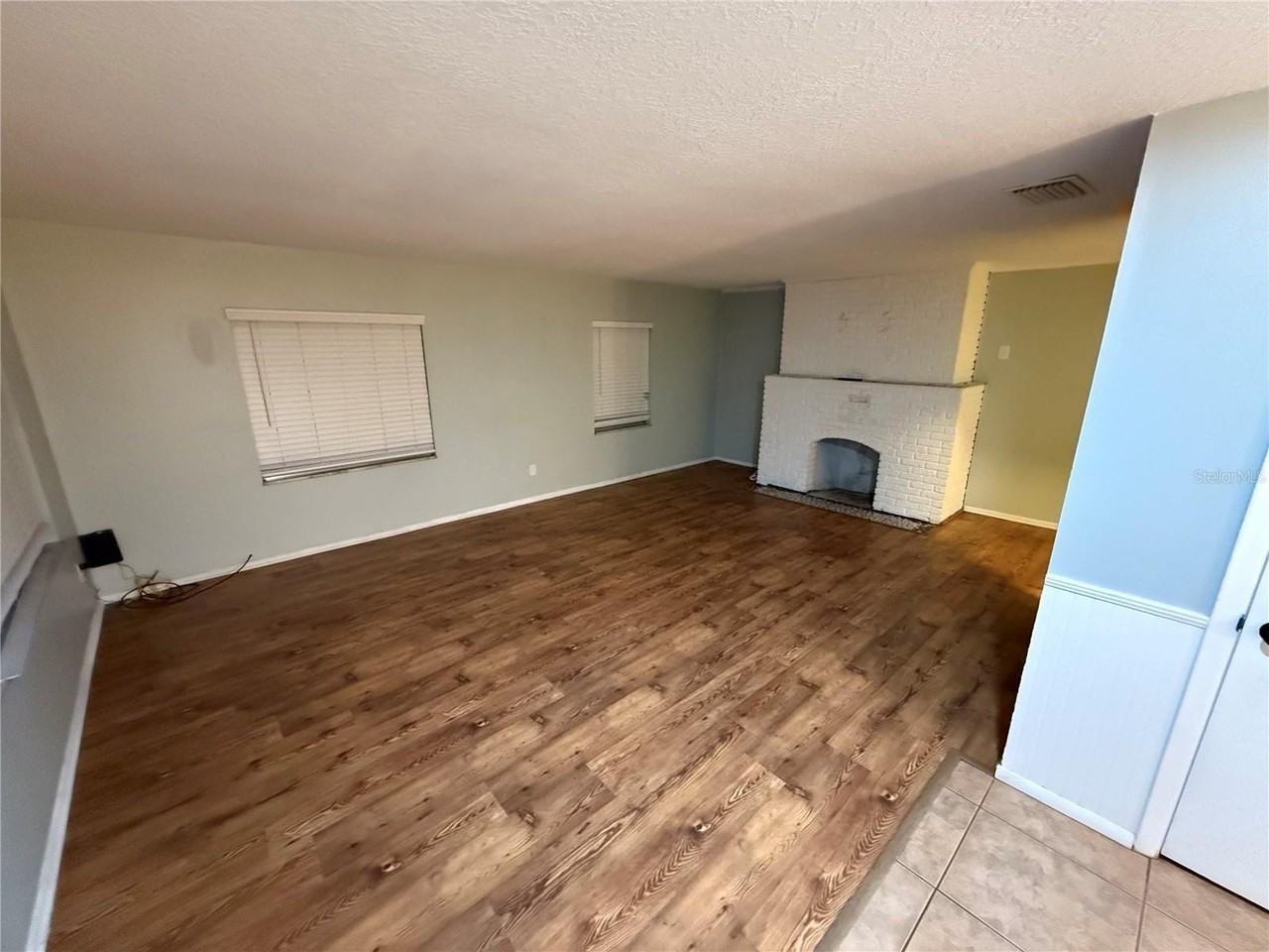 326 E Palmetto Ave #A - Photo 7 of 10