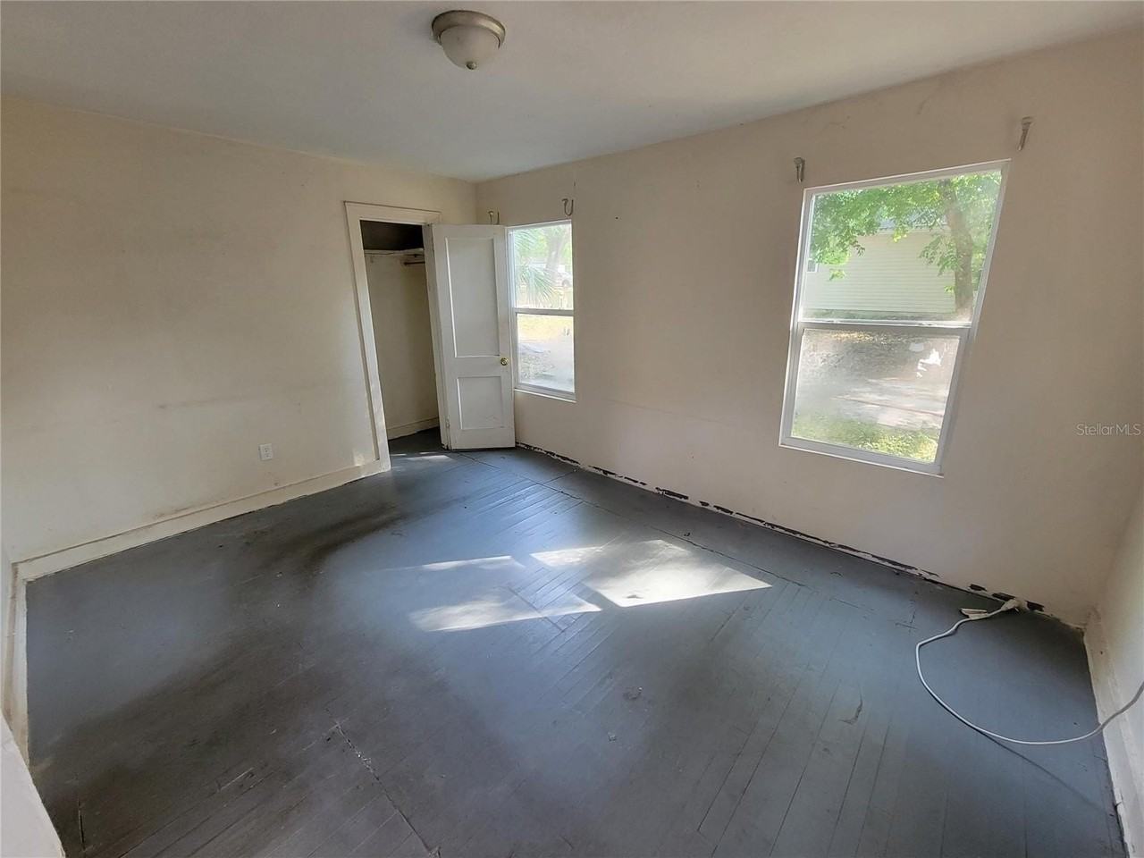 5 Lucerne Cir - Photo 7 of 17