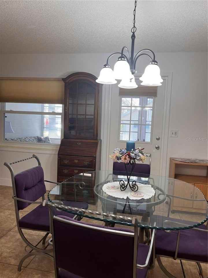 8757 Sw 97th Lane Rd #C - Photo 7 of 21