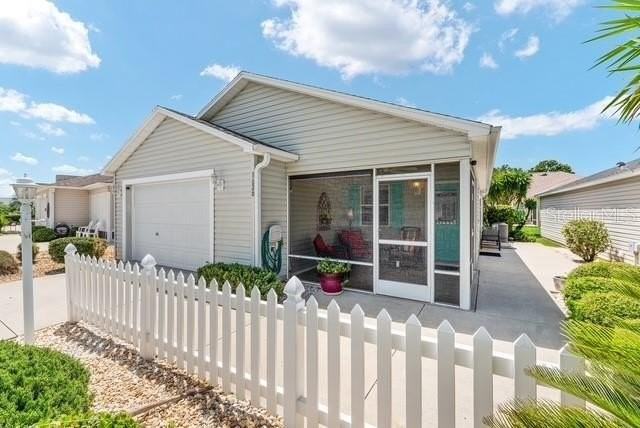 1636 Abasco Ct - Photo 4 of 37