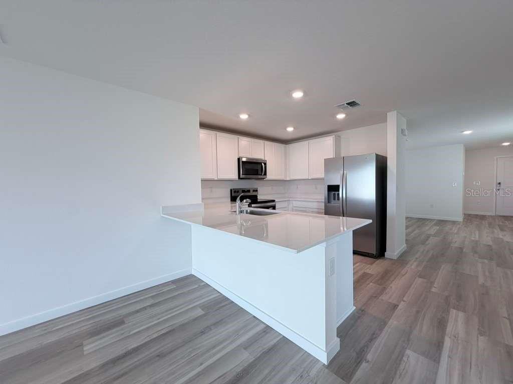9233 SW 47TH Court - Photo 4 of 37