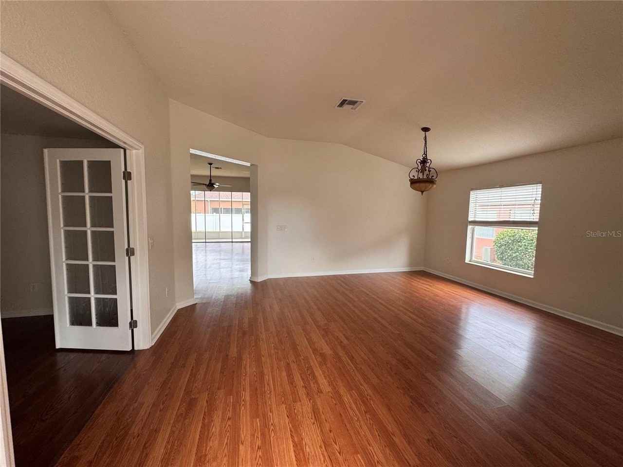 3993 Sw 58th Ave - Photo 2 of 19