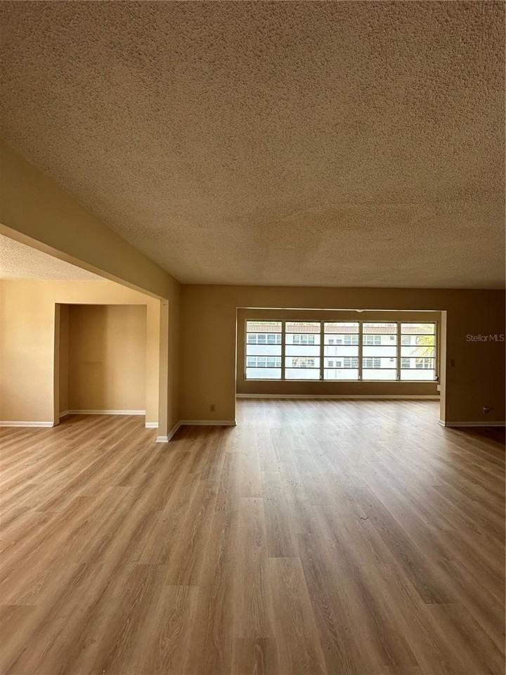 100 El Camino Dr #309 - Photo 6 of 33