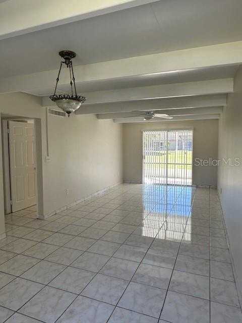 2709 Club Cir - Photo 4 of 13