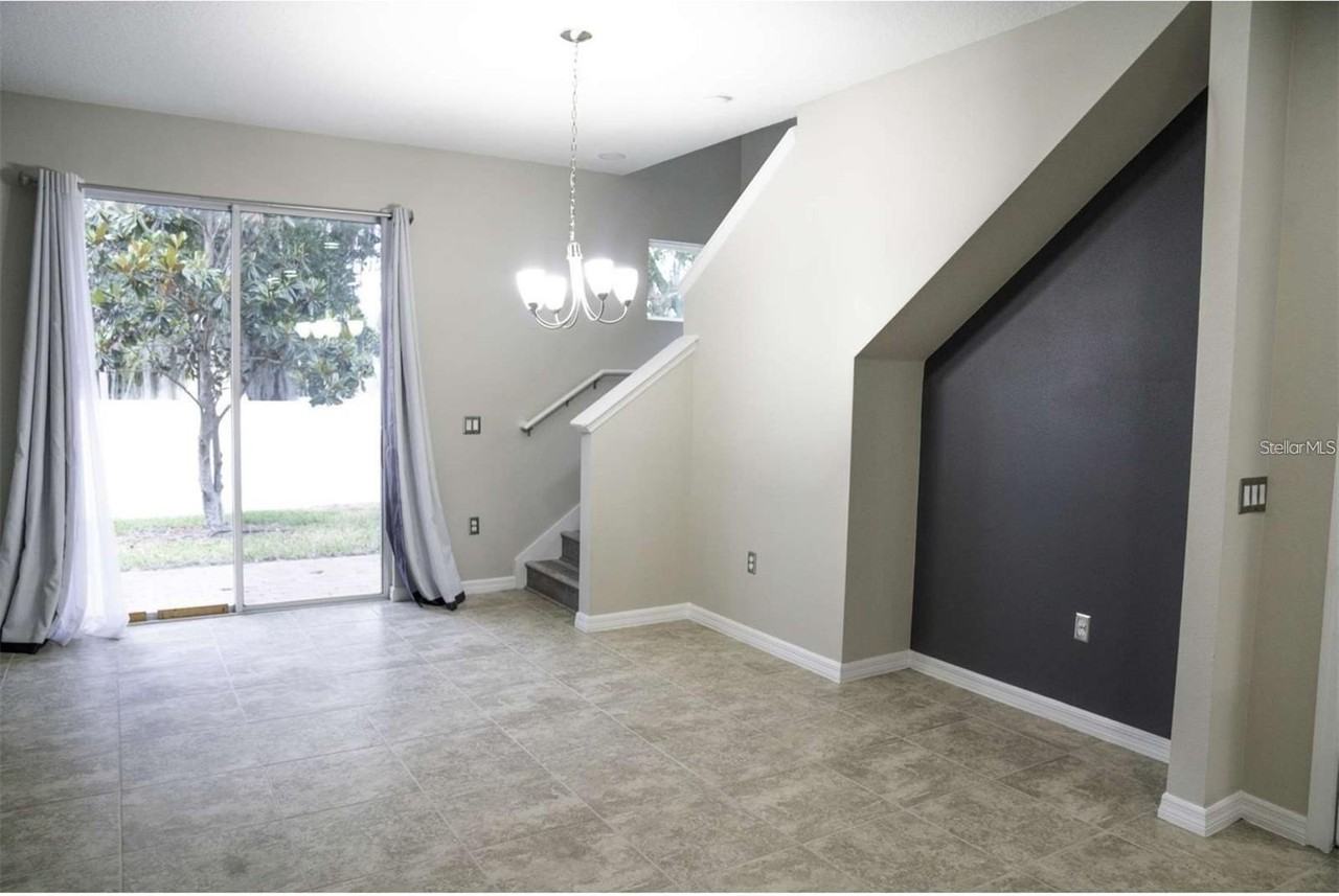 4840 Poolside Dr - Photo 3 of 18