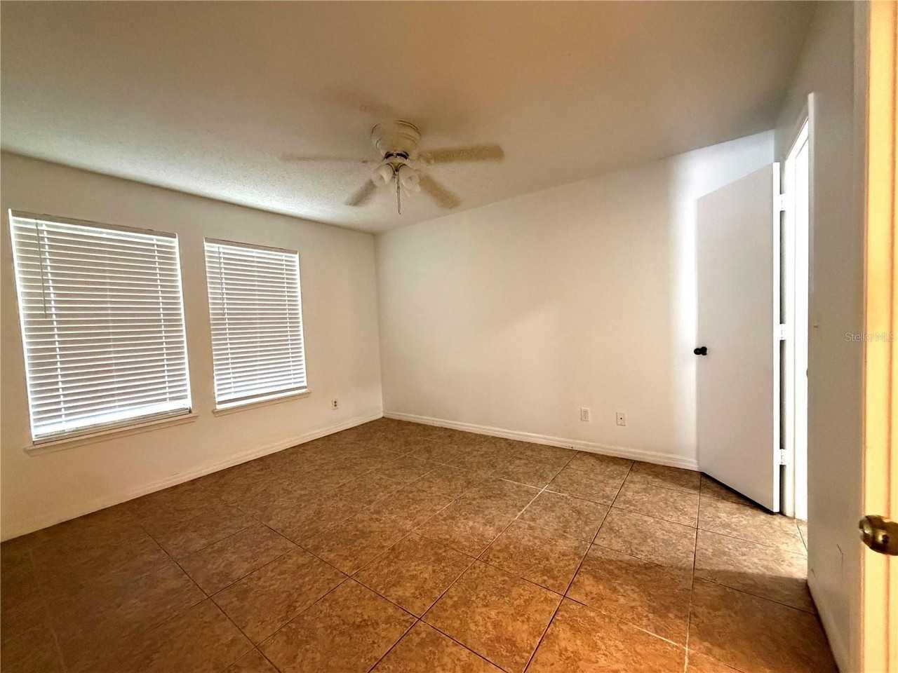 6016 Westgate Dr #102 - Photo 7 of 11