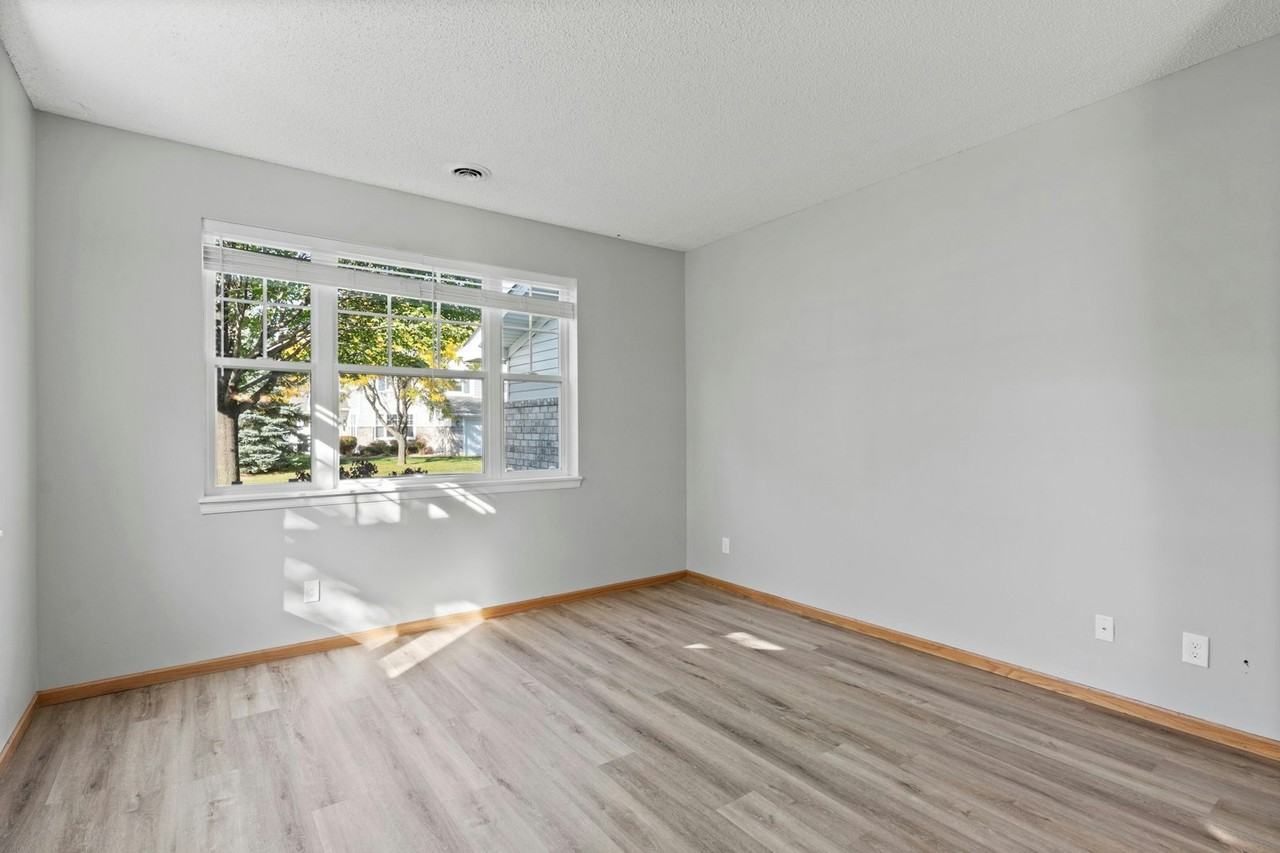 20367 Kensfield Trail - Photo 3 of 40