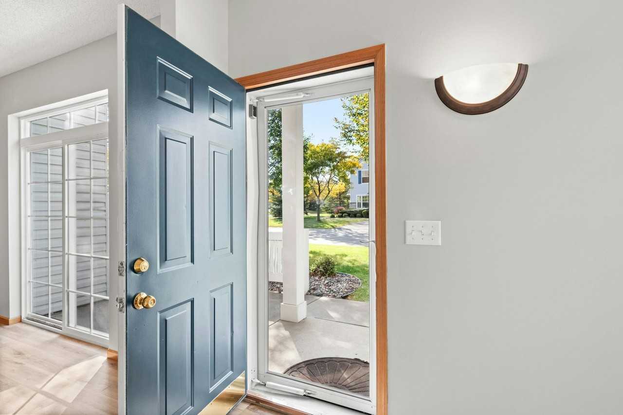20367 Kensfield Trail - Photo 4 of 40