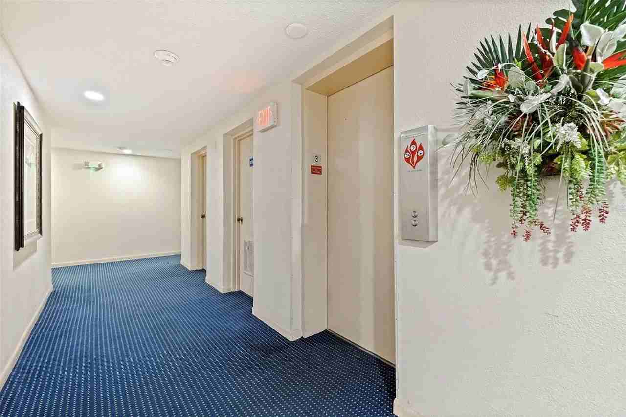 6145 Sun Blvd #304 - Photo 4 of 43