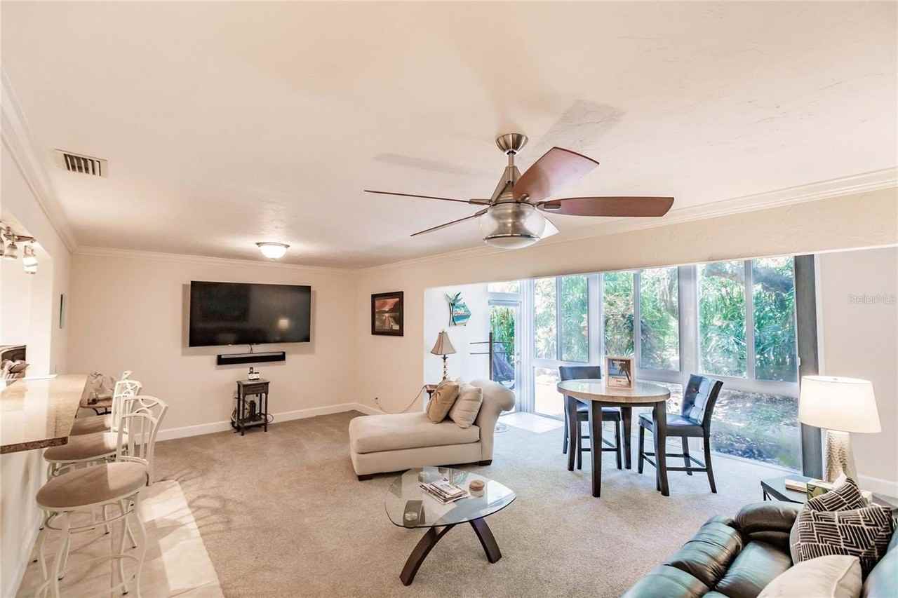 1205 E Peppertree Dr #232 - Photo 4 of 29