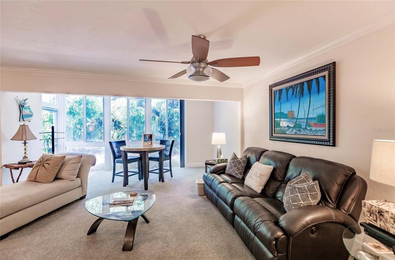 1205 E Peppertree Dr #232 - Photo 5 of 29