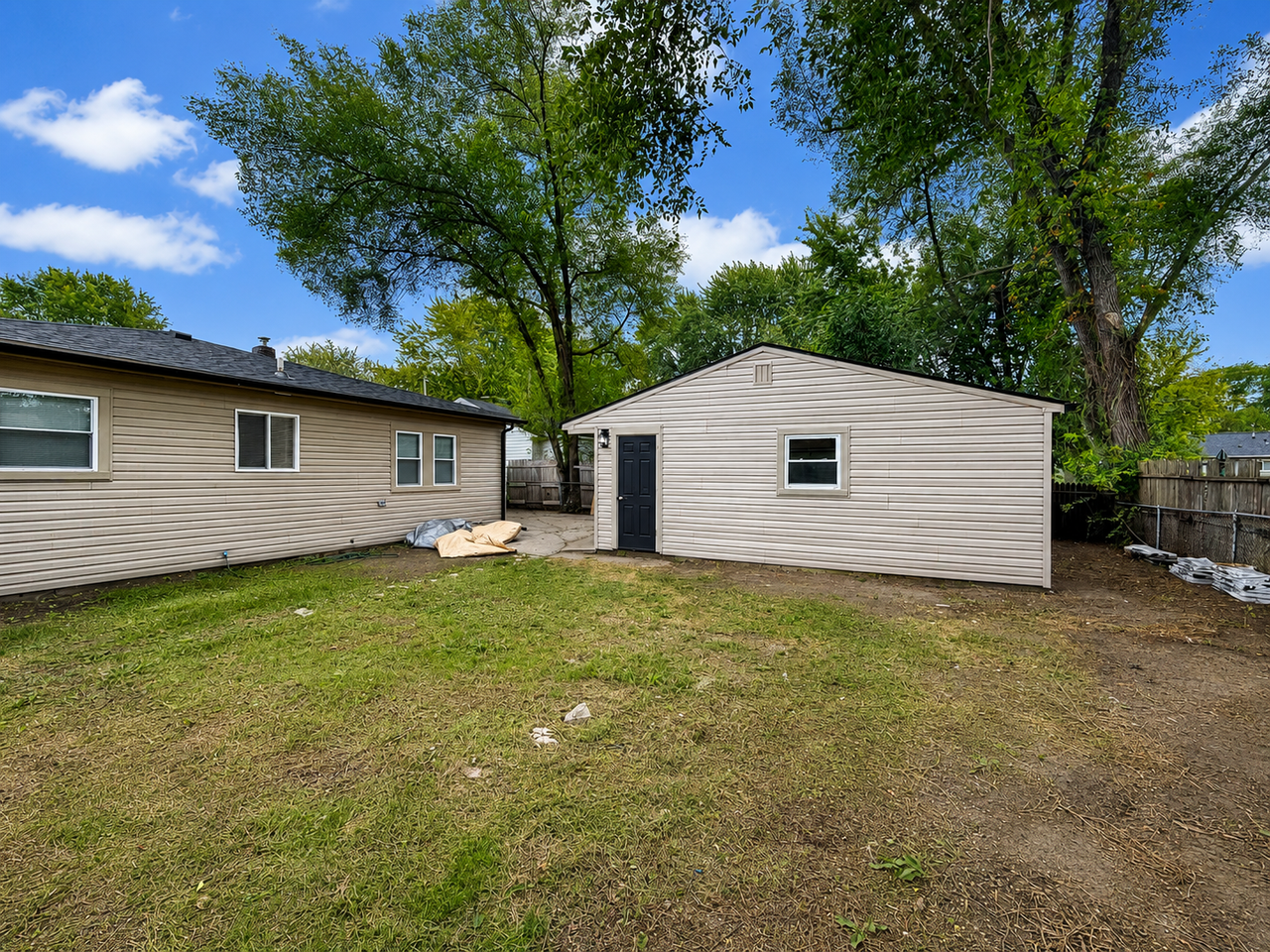 34009 Caseville Ct #1 - Photo 3 of 29