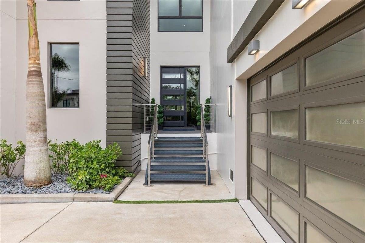 5131 W Neptune Way - Photo 3 of 50