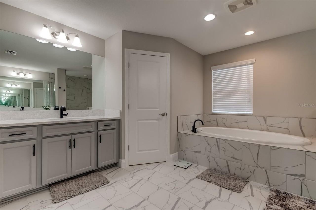 13118 Jeter Creek Dr - Photo 7 of 23