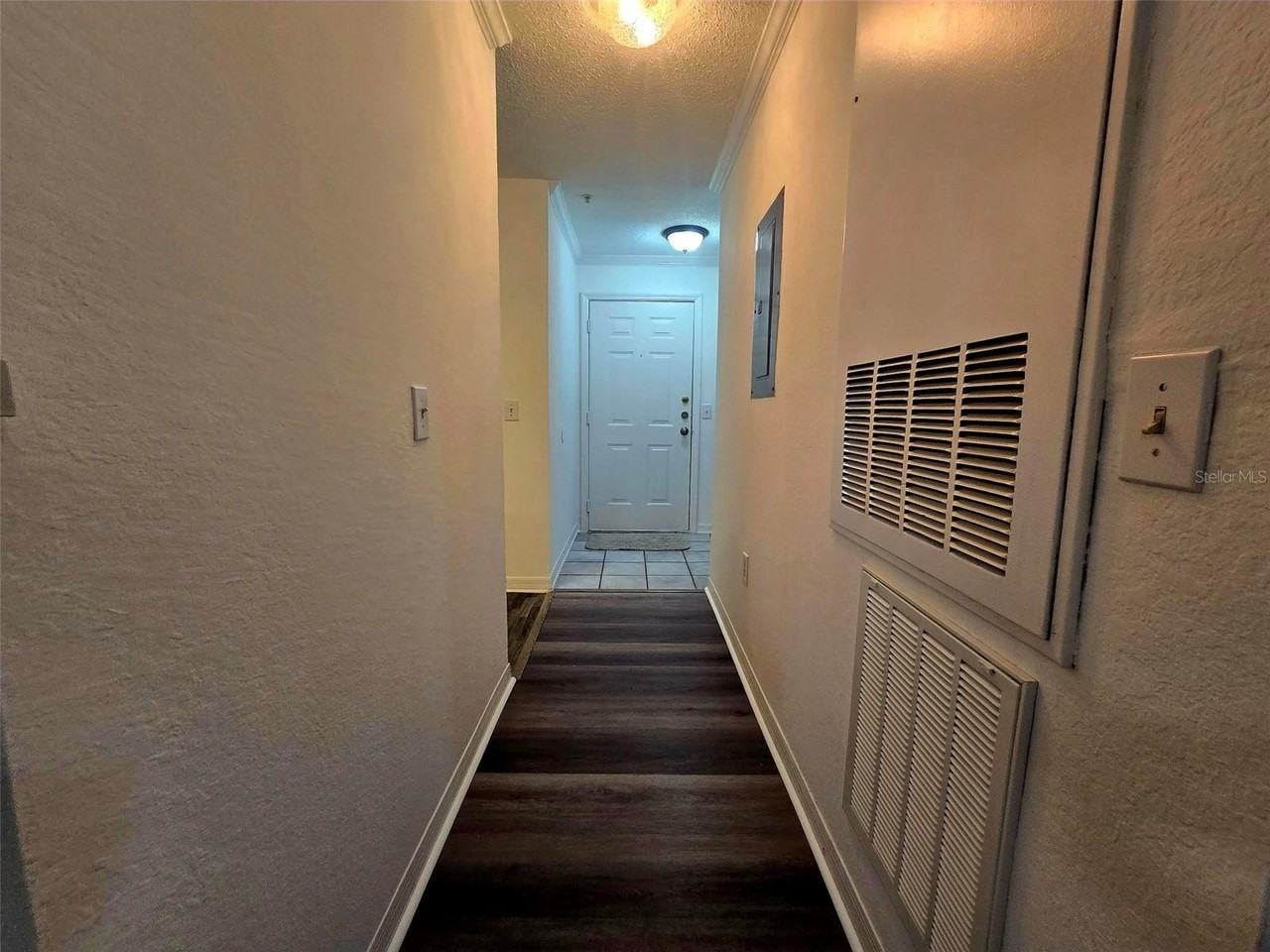 18001 Richmond Place Dr #132 - Photo 3 of 13