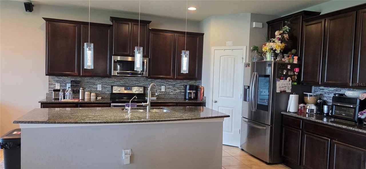 9215 Mountain Magnolia Dr - Photo 3 of 30