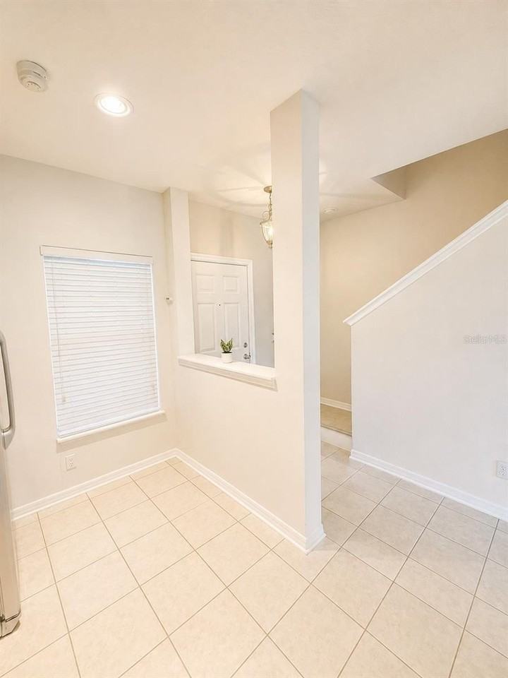 10410 Manderley Way #103 - Photo 6 of 33