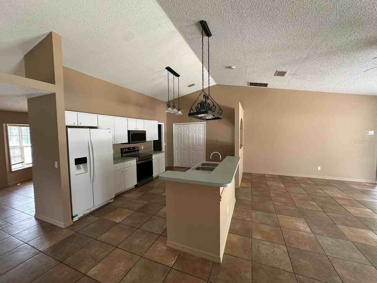 1730 Sumatra Ave - Photo 5 of 22