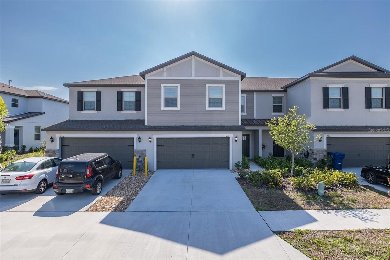 3072 Hover Hall Ln - Photo 2 of 50