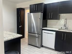 13 Darian Ct #2A - Photo 3 of 17