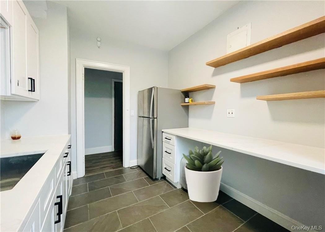 12 Chatsworth Ave #B35 - Photo 5 of 17