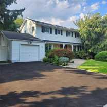74 Rockland Dr - Photo 1 of 1
