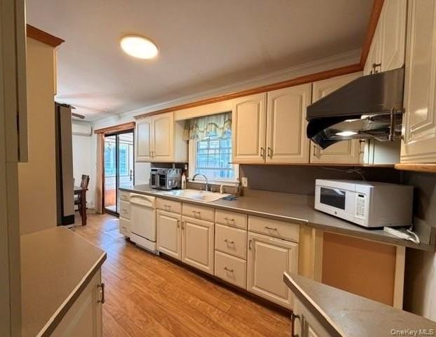 3 Elm St - Photo 6 of 24
