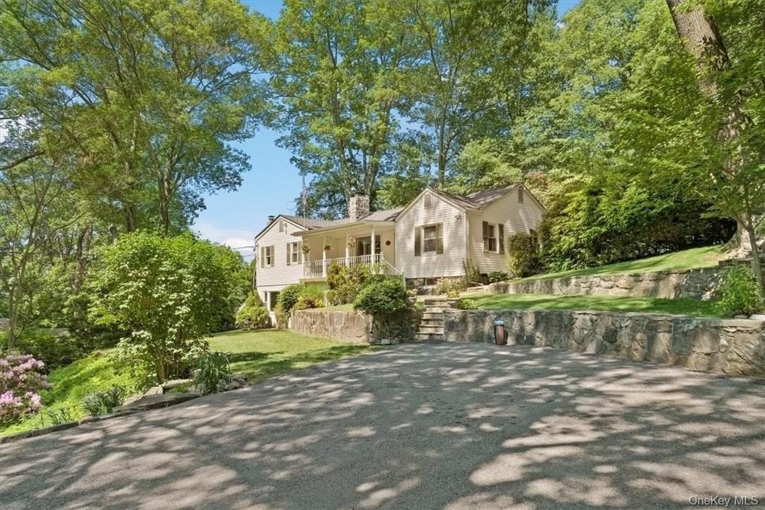 13 Split Rock Rd - Photo 2 of 36
