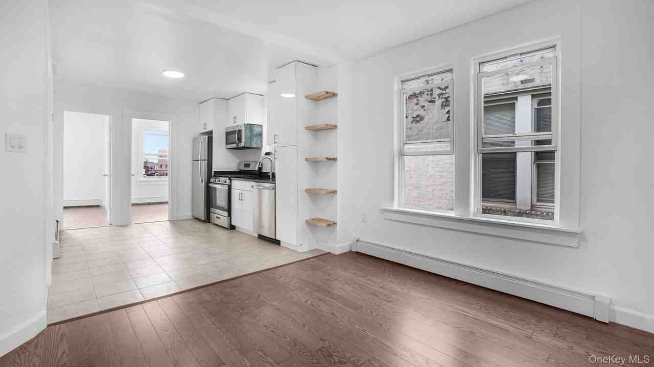 5722 63rd St - Photo 6 of 12