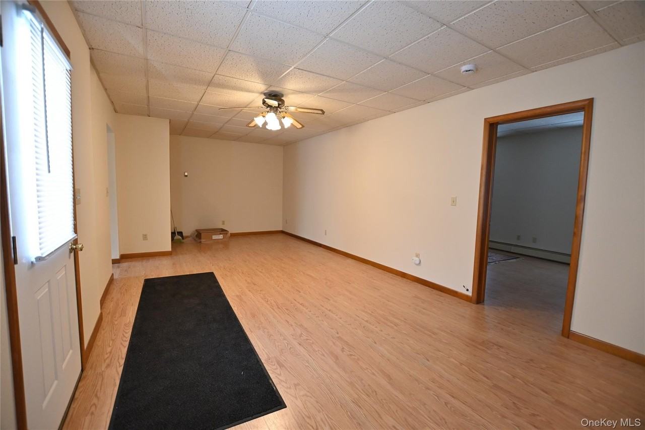 1298 Route 9w #B - Photo 6 of 18