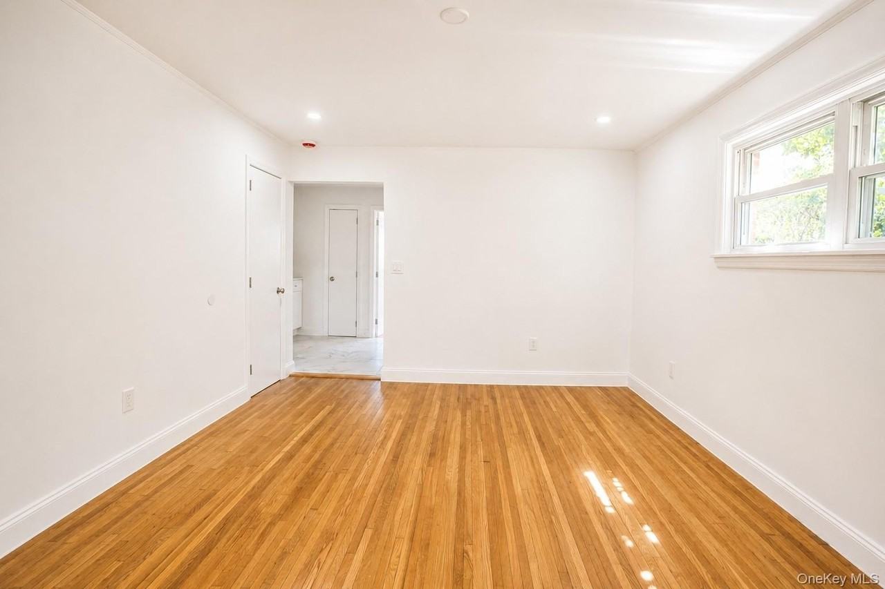 330 E Broadway #107 - Photo 6 of 24