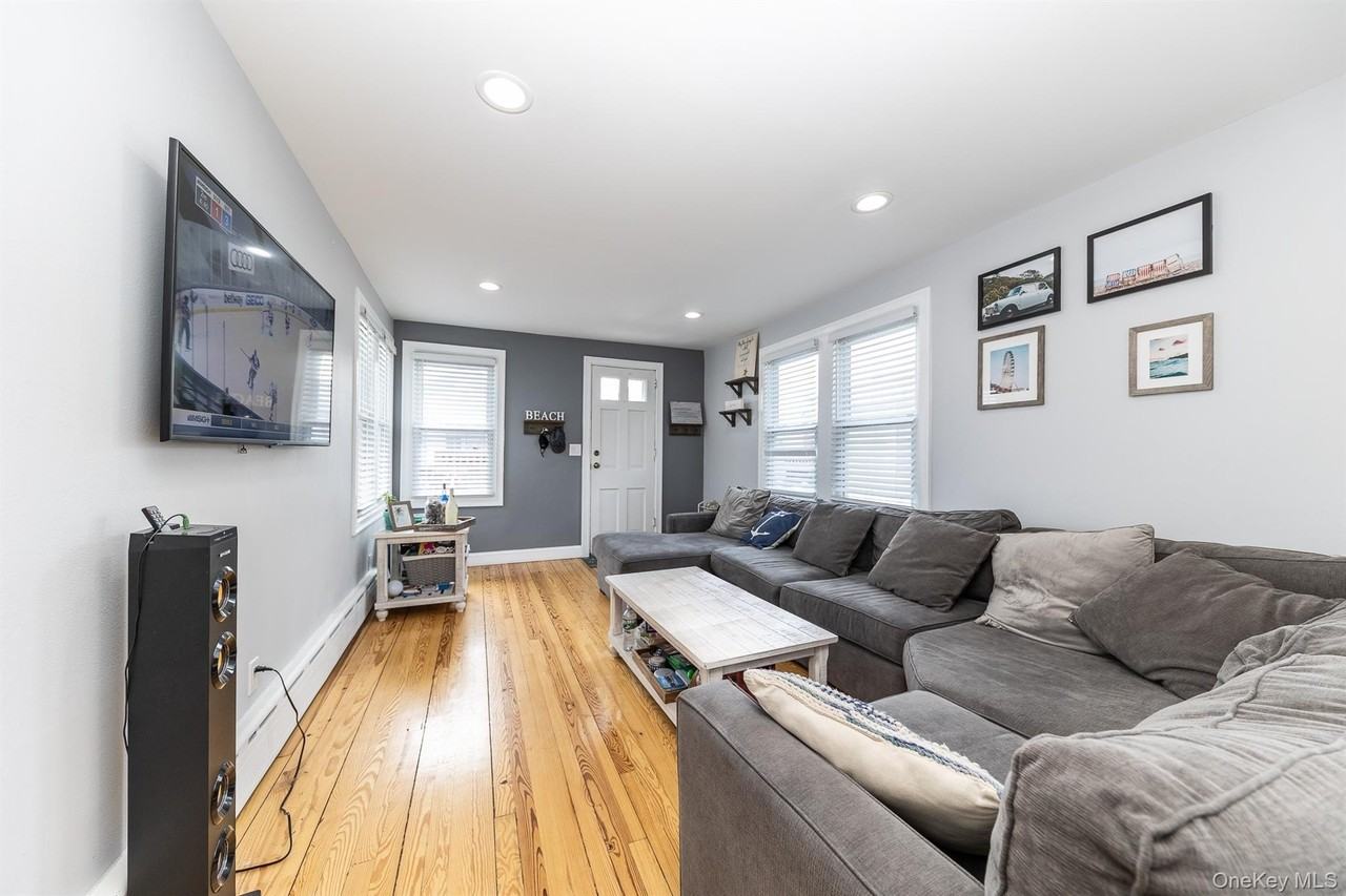 100 Georgia Ave - Photo 5 of 12