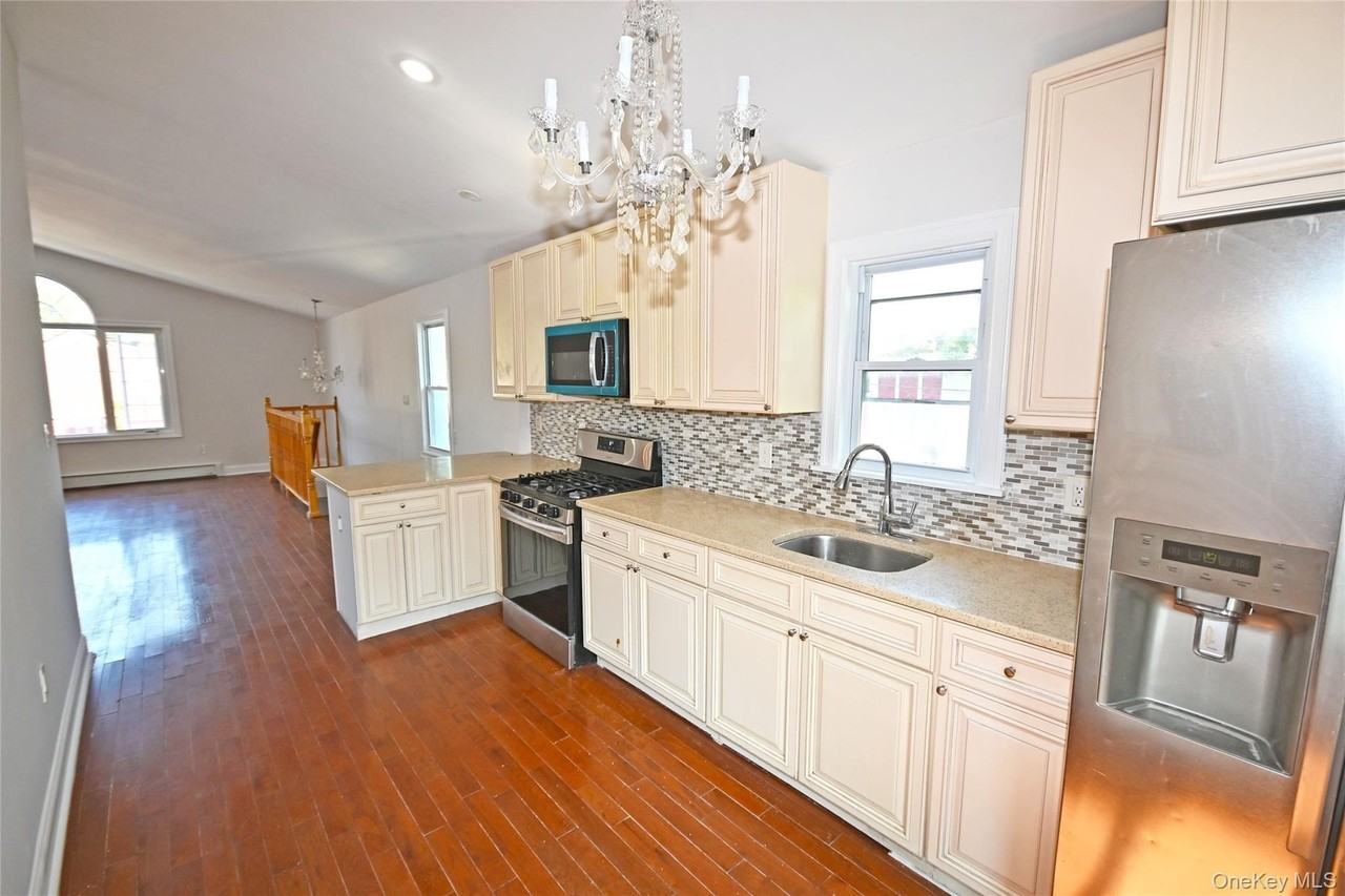 14529 243rd St #2 - Photo 7 of 35