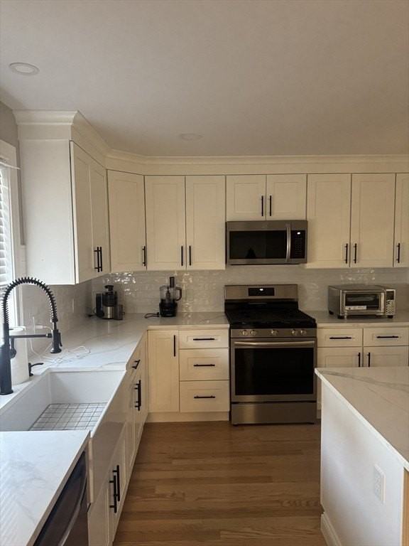 214 Horton St #214 - Photo 6 of 12