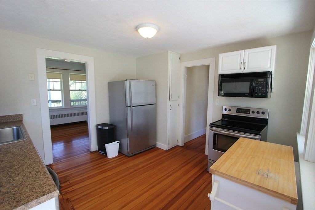 41 South St - Photo 2 of 36
