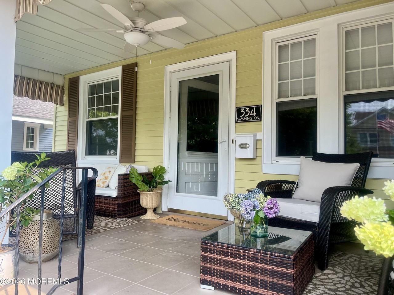 334 Washington Ave - Photo 2 of 34