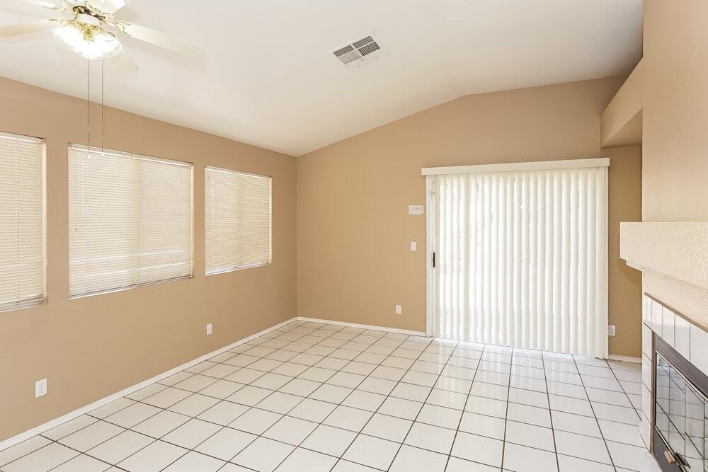 4432 Rodman Dr - Photo 6 of 15