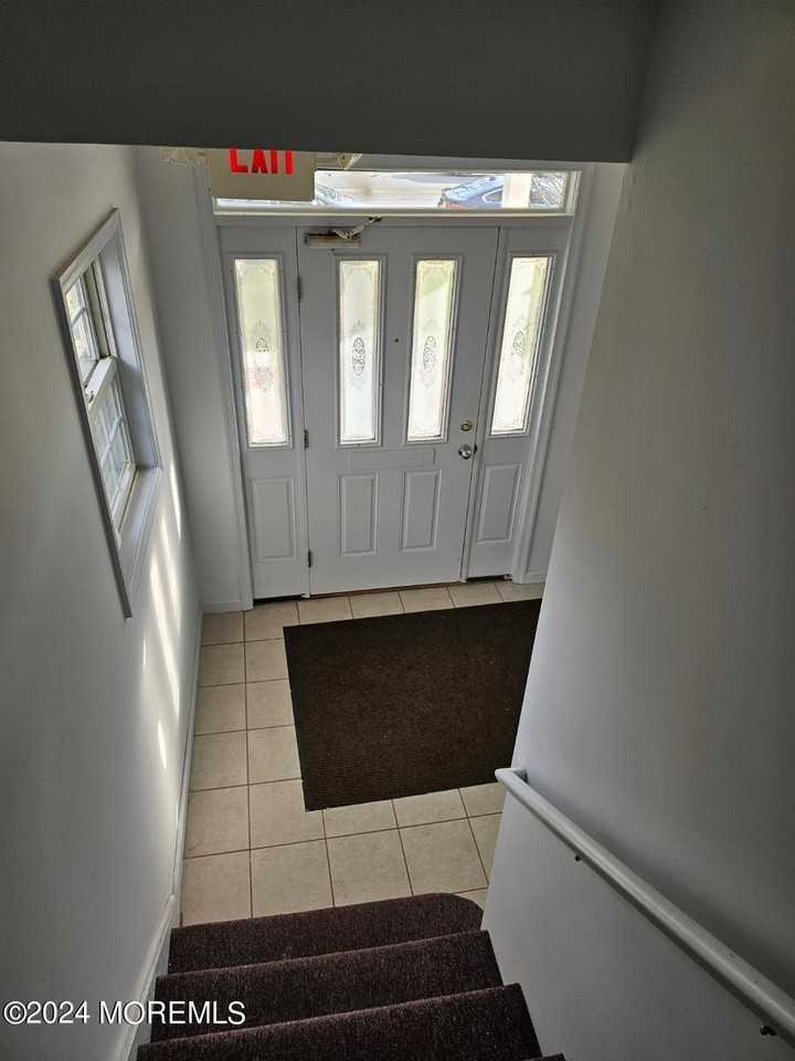 408 2nd Ave #1 - Photo 3 of 14