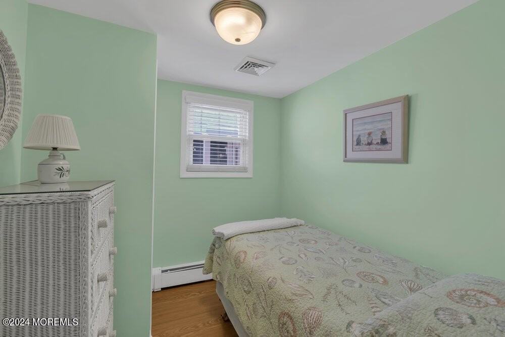 173 Beachfront - Photo 6 of 31