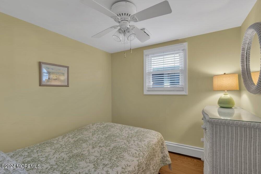 173 Beachfront - Photo 7 of 31