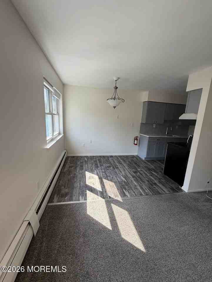 80 Manchester Ct #E - Photo 7 of 19