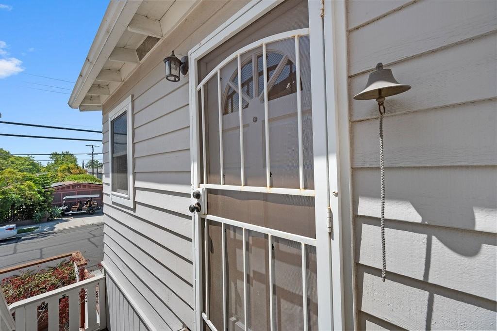 3506 28th Street #B - Photo 3 of 21